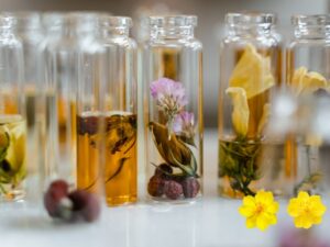 Hướng dẫn làm nước hoa handmade tại nhà thơm lâu